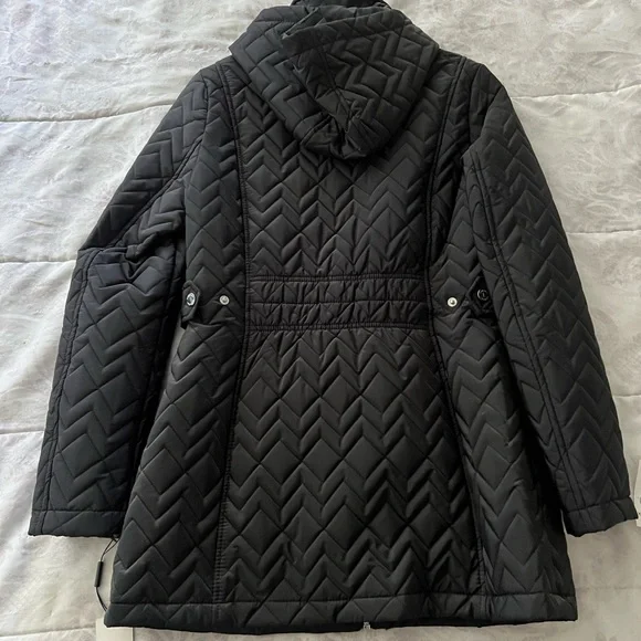 Calvin Klein Black Quilted Puffer Jacket - Picture 2 of 4